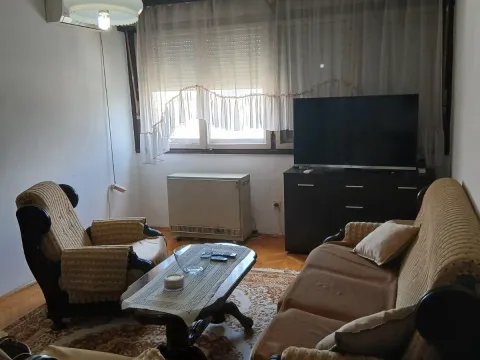 Stan in Preko Morače