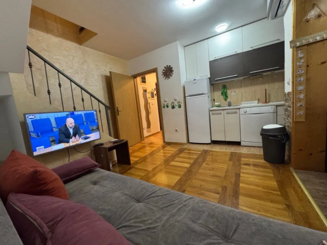 Izdavanje, dvosoban stan, 58m², Momišići, Podgorica