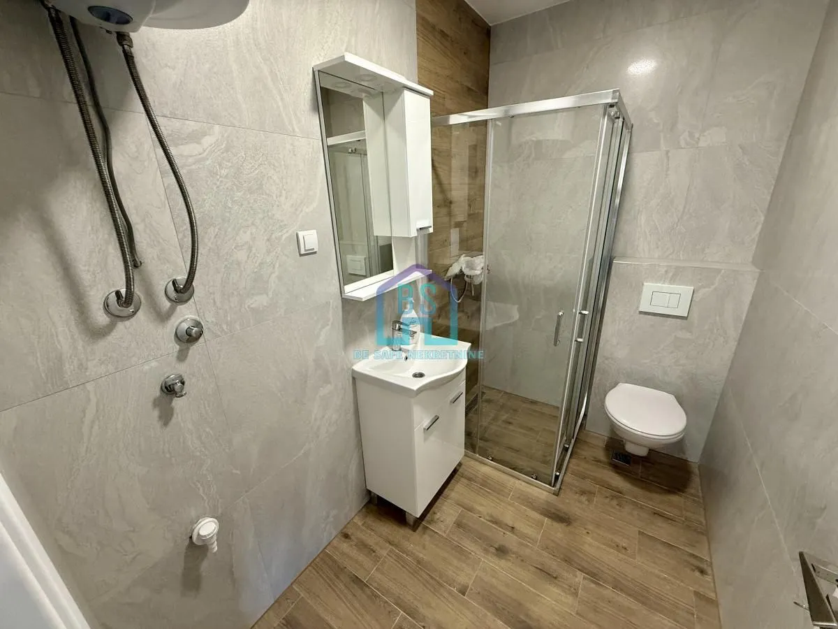 Prodaja, garsonjera, 26m², Vidovdansko naselje, Novi Sad Sve Podlokacije