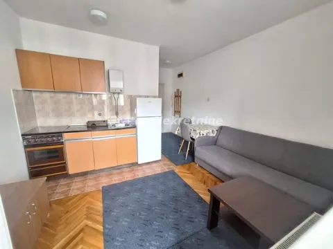 Rent, studio apartment, 24m², Grbavica, Novi Sad Sve Podlokacije - image 1