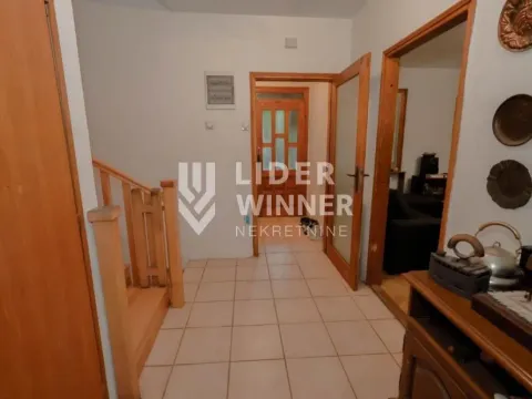 Sale, house, 182m², Bežanijska Kosa 3, Bežanijska Kosa Sve Podlokacije - image 10