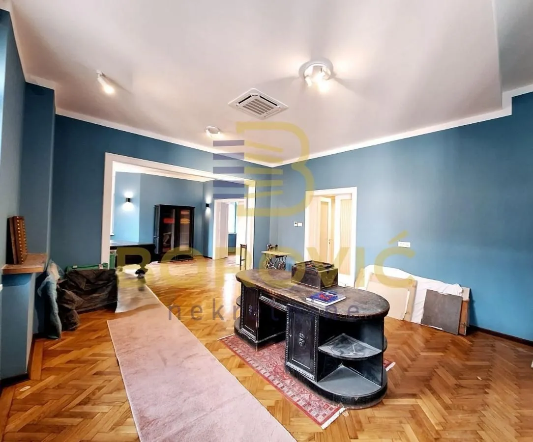 Prodaja, stan, 160m², Stari Grad, Beograd