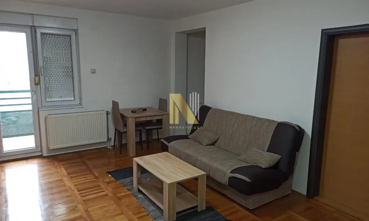 Prodaja, jednosoban stan, 35m², Salajka, Novi Sad Sve Podlokacije