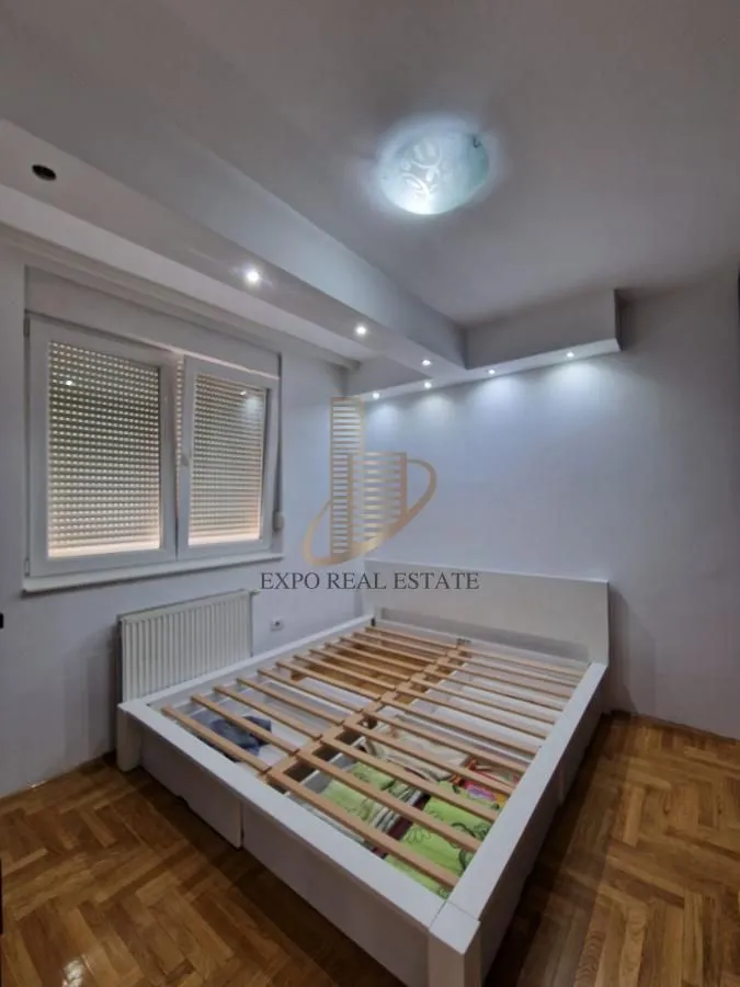 Prodaja, četvorosoban stan, 120m², Nova Detelinara, Novi Sad Sve Podlokacije