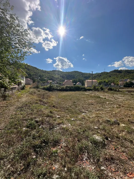 Prodaja, plac, 1392m², Humci, Cetinje