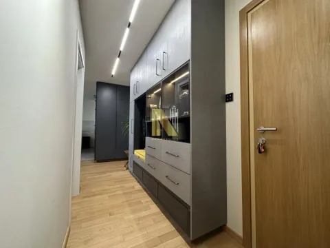 Prodaja, trosoban stan, 69m², Adamovićevo Naselje, Novi Sad Sve Podlokacije - image 8