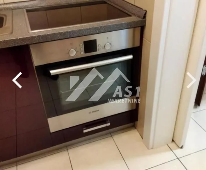 Izdavanje, jednosoban stan, 45m², Bulevar Oslobodjenja, Novi Sad Sve Podlokacije