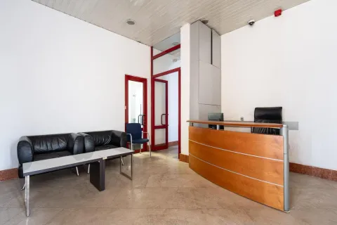 Rent, office space, 414m², Preko Morače, Podgorica - image 17