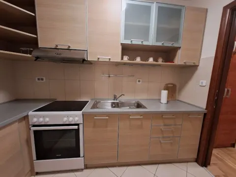 Izdavanje, jednosoban stan, 48m², Preko Morače, Podgorica - image 14