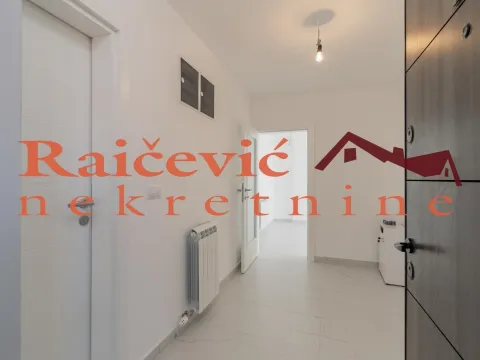 Prodaja, trosoban stan, 81m², Grocka, Beograd - image 7