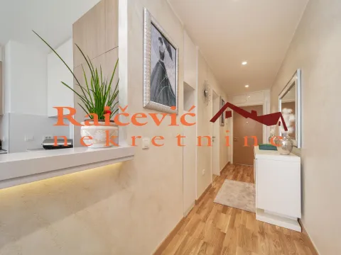 Izdavanje, trosoban stan, 90m², Savski Venac, Beograd - image 9