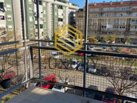 Izdavanje, dvosoban stan, 80m², Stari Aerodrom, Podgorica - image 9