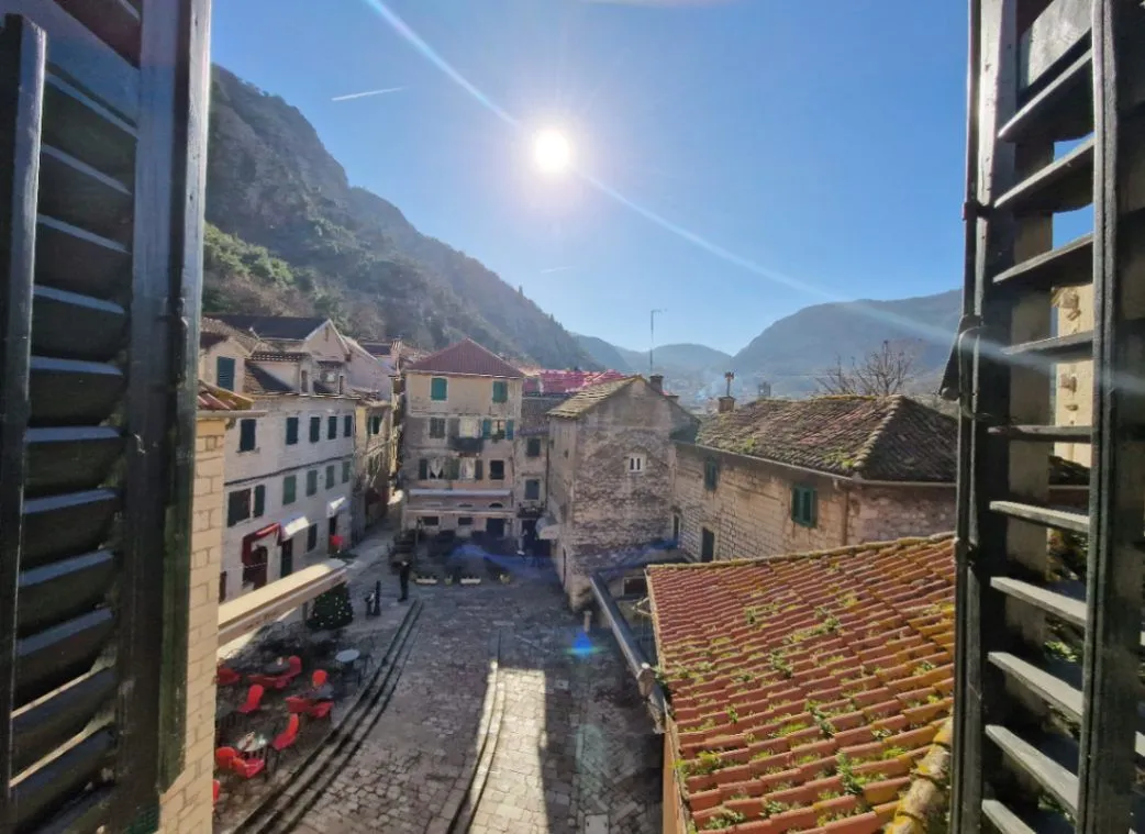 Sale, two bedroom apartment, 78m², Stari Grad Kotor, Kotor