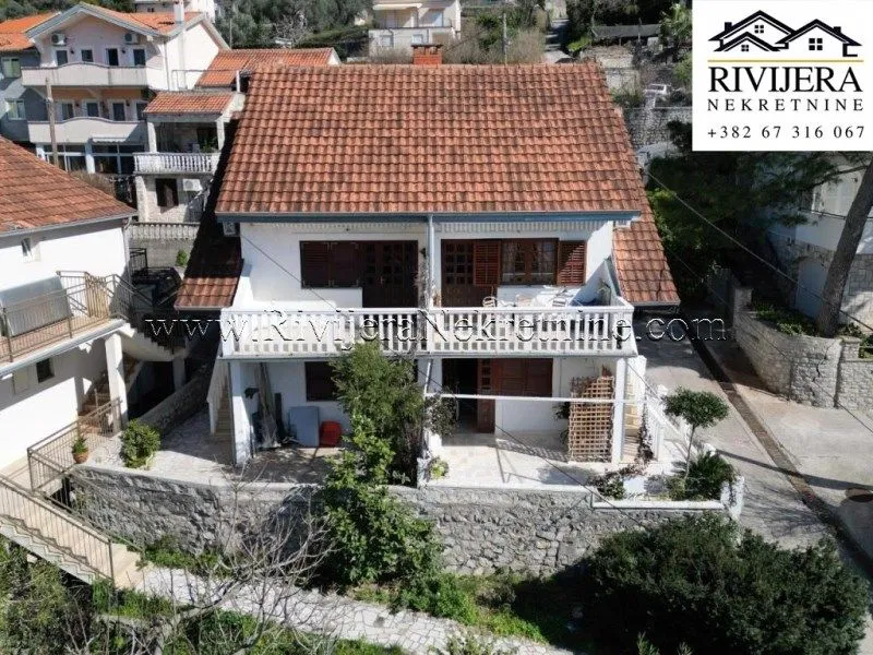 Prodaja, kuća, 90m², Lepetani, Tivat