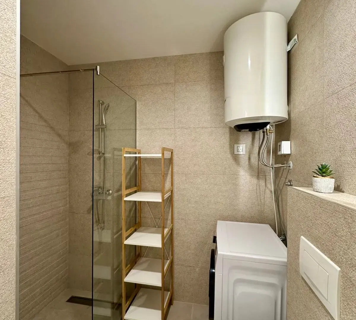Rent, one bedroom apartment, 47m², Stari Aerodrom, Podgorica