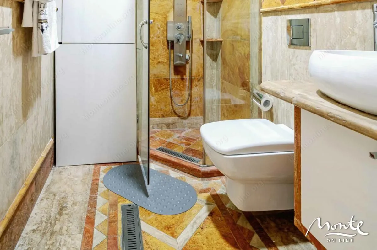 Sale, three bedroom apartment, 200m², Budva, Crna Gora