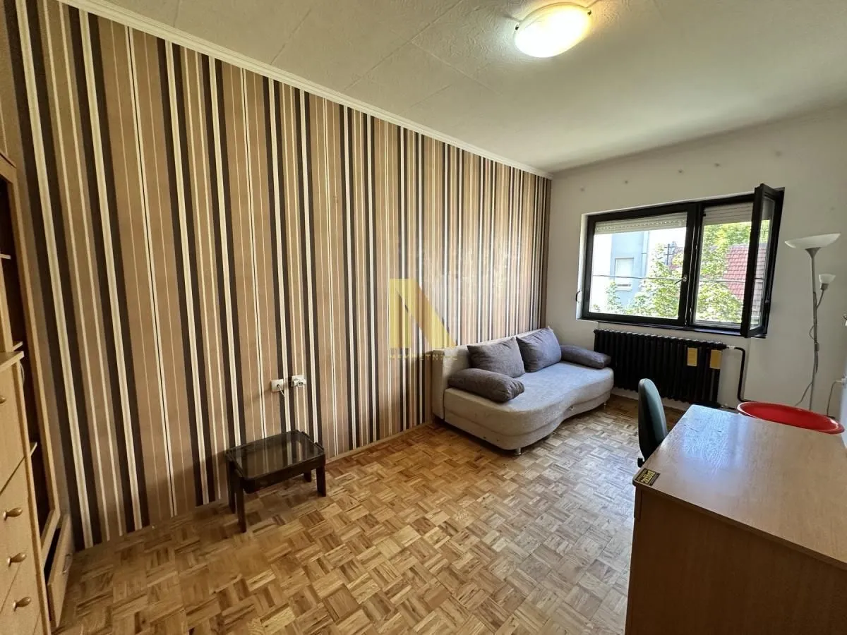 Prodaja, kuća, 366m², Sajmište, Novi Sad