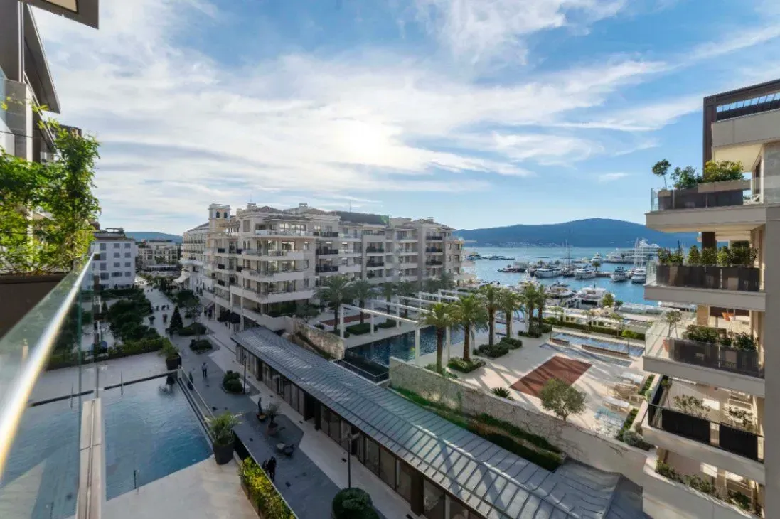 Sale, one bedroom apartment, 81m², Porto Montenegro, Tivat