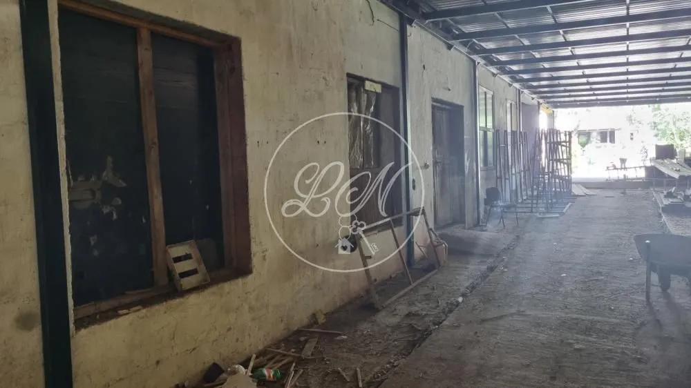 Rent, office space, 300m², Surčin, Beograd