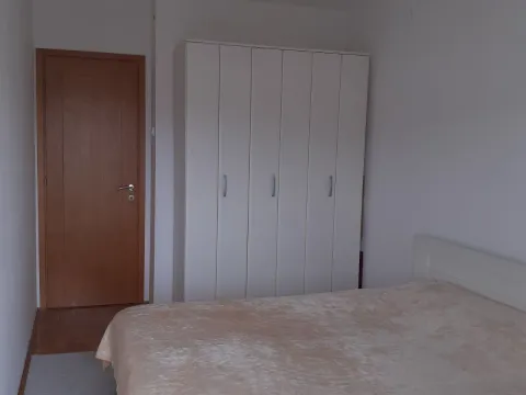 Izdavanje, stan, 95m², Blok 9, Podgorica - image 2