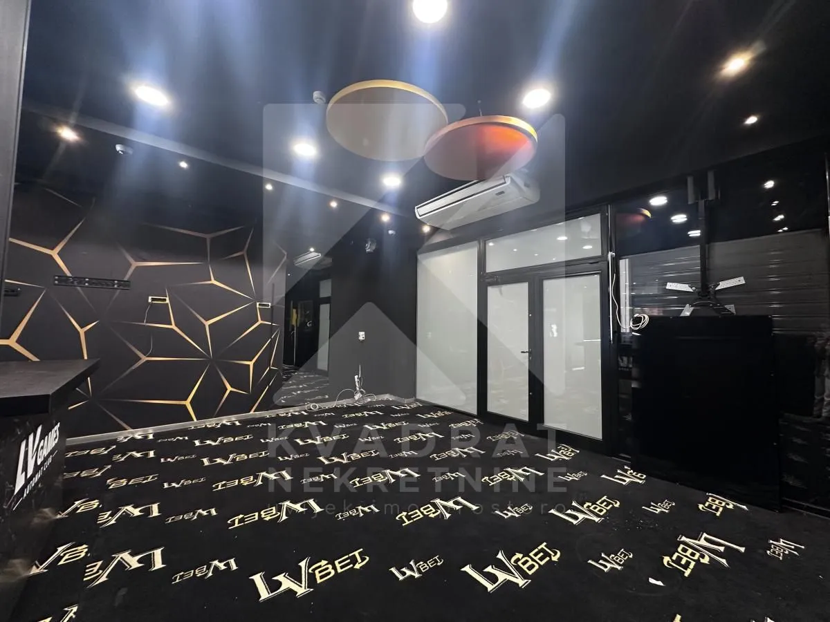 Sale, office space, 192m², City Kvart, Podgorica