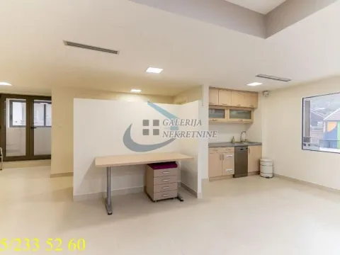 Izdavanje, poslovni prostor, 91m², Vračar Hram, Vračar Sve Podlokacije - image 7