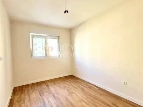Izdavanje, stan, 40m², Pobrežje, Podgorica - image 10