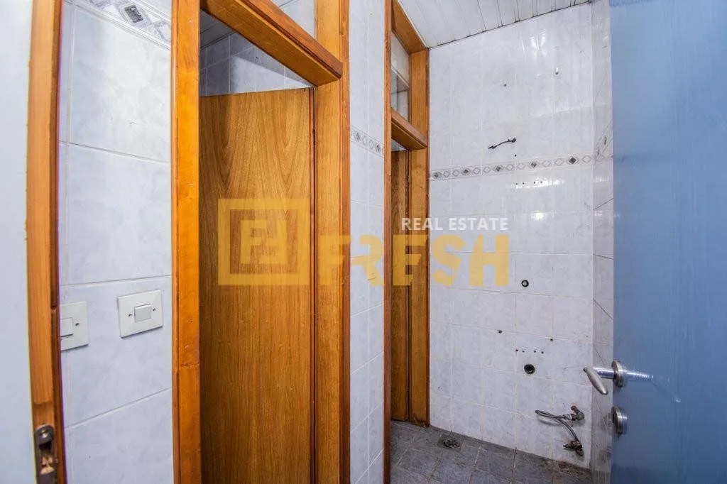 Rent, office space, 77m², Ljubović, Podgorica