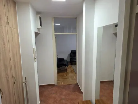 Izdavanje, jednosoban stan, 56m², Preko Morače, Podgorica - image 10