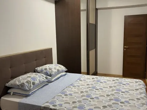 Izdavanje, jednosoban stan, 55m², City Kvart, Podgorica - image 6