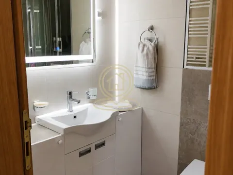 Rent, two bedroom apartment, 43m², Vračar Sve Podlokacije, Beograd - image 5