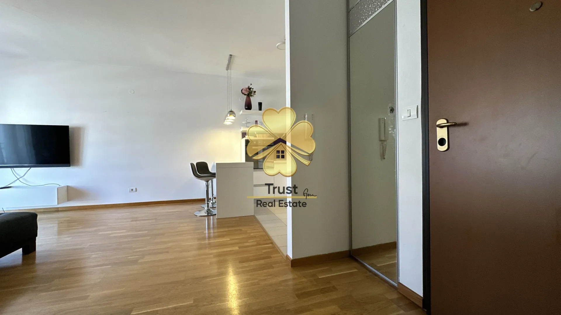 Rent, one bedroom apartment, 53m², City Kvart, Podgorica