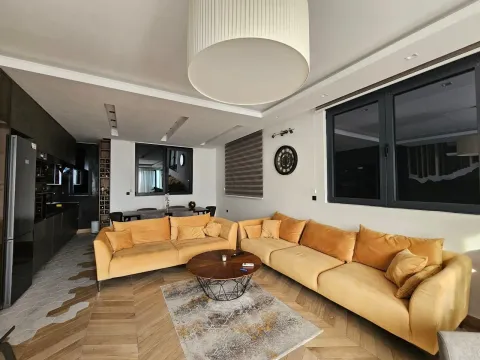 Prodaja, jednosoban stan, 170m², Budva, Crna Gora - image 3