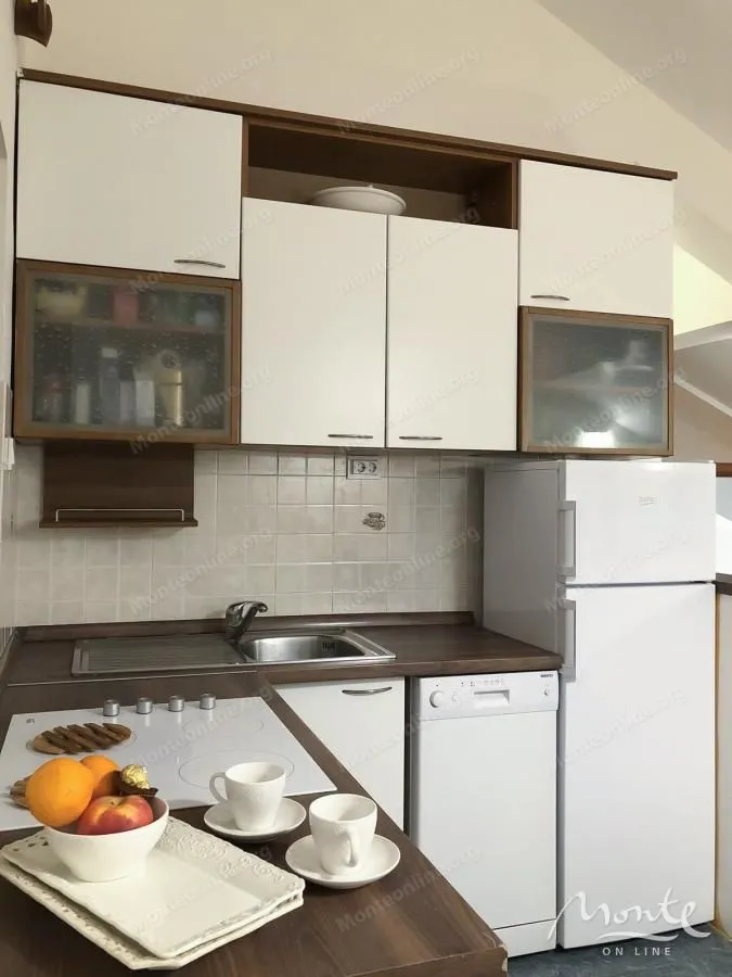 Prodaja, dvosoban stan, 50m², Grad, Kotor