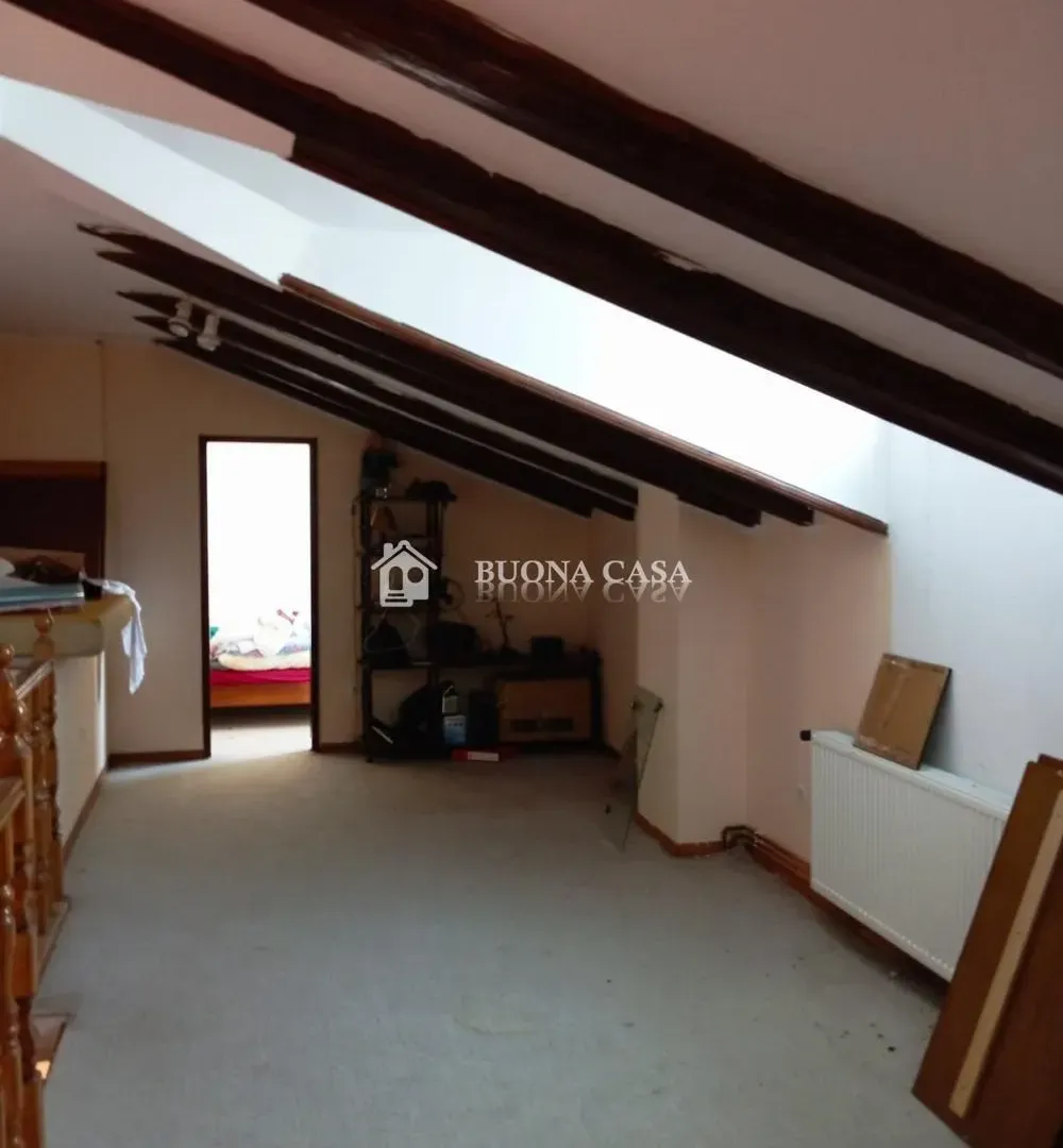 Prodaja, kuća, 205m², Jugovo, Smederevo