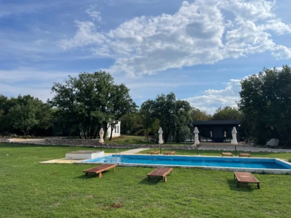 Izdavanje, kuća, 90m², Gornji Kokoti, Podgorica