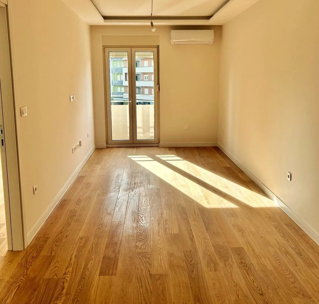 Rent, apartment, 43m², Central Point, Podgorica