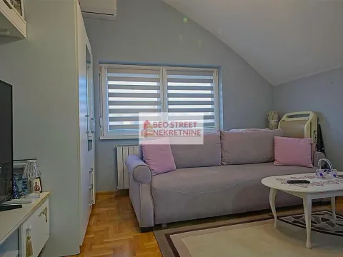 Prodaja, jednosoban stan, 28m², Zvezdara Sve Podlokacije, Beograd - image 1