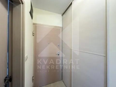 Rent, one bedroom apartment, 46m², City Kvart, Podgorica - image 11