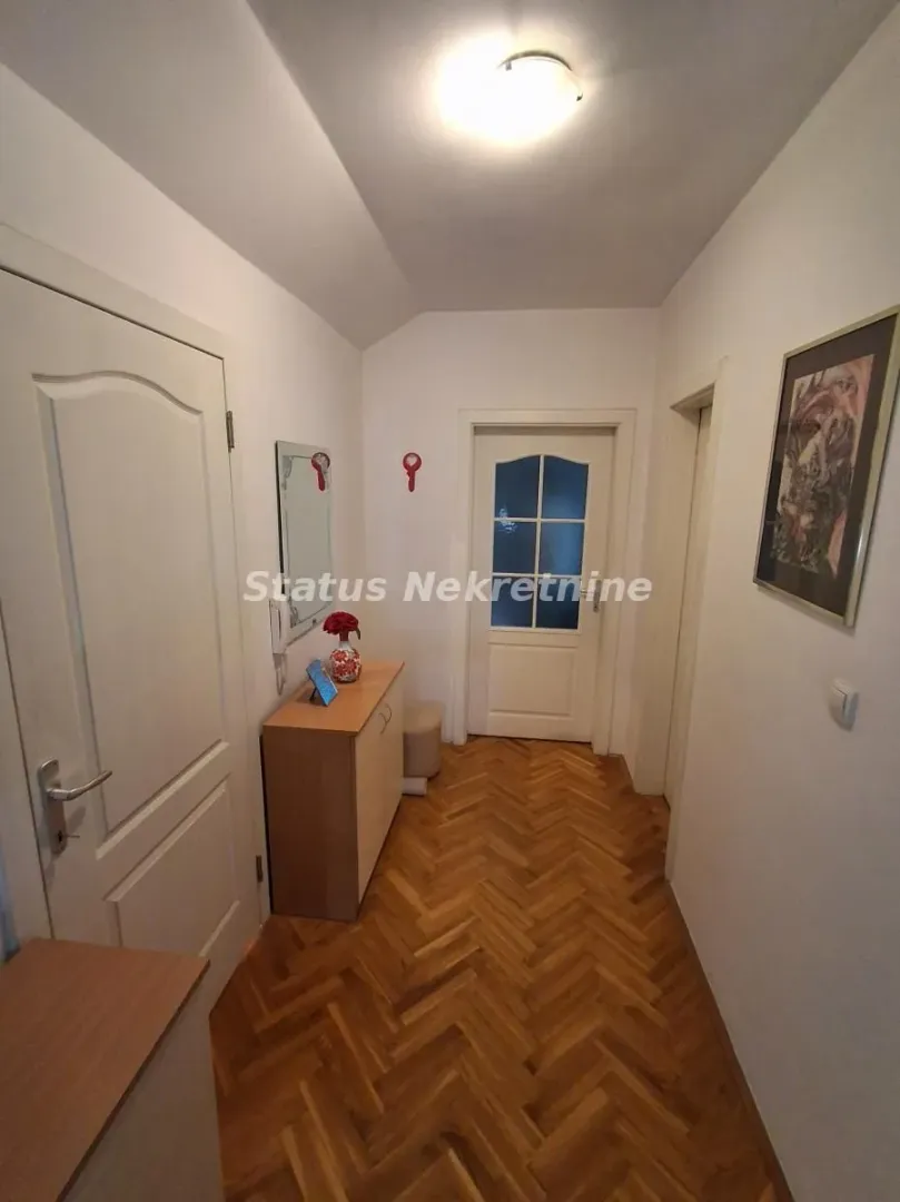 Prodaja, trosoban stan, 87m², Nova Detelinara, Novi Sad Sve Podlokacije