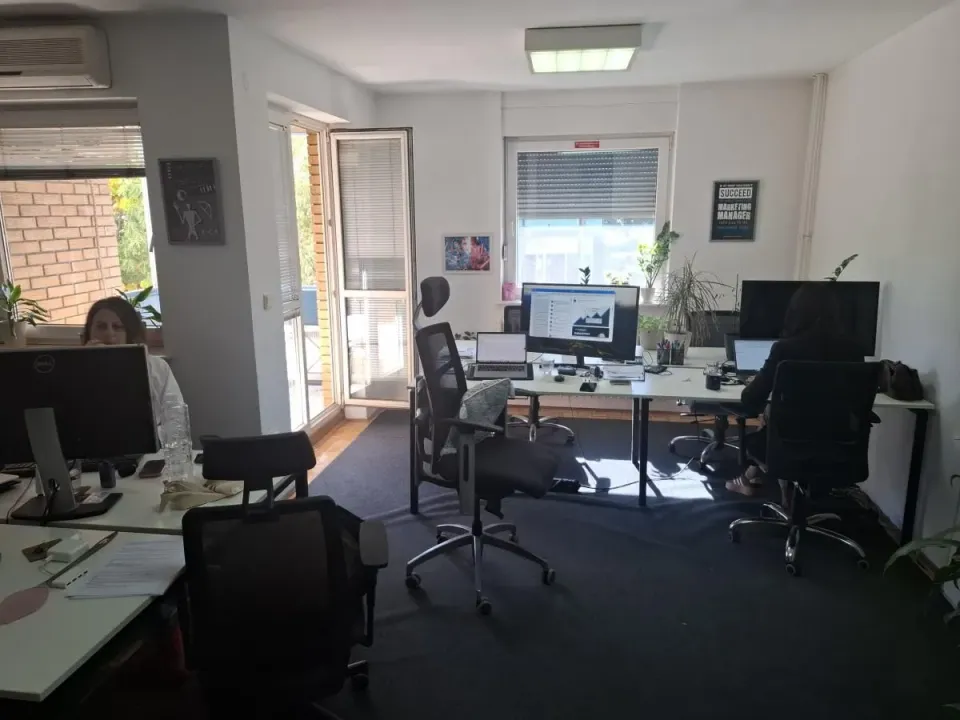 Rent, two bedroom apartment, 70m², Bulevar Oslobodjenja, Novi Sad Sve Podlokacije