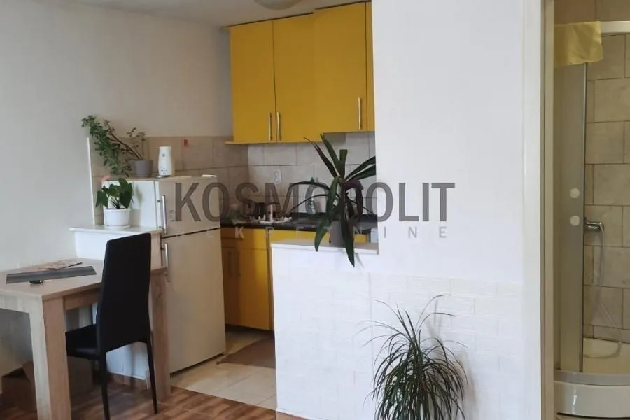 Sale, one bedroom apartment, 27m², Kumodraž Sve Podlokacije, Beograd