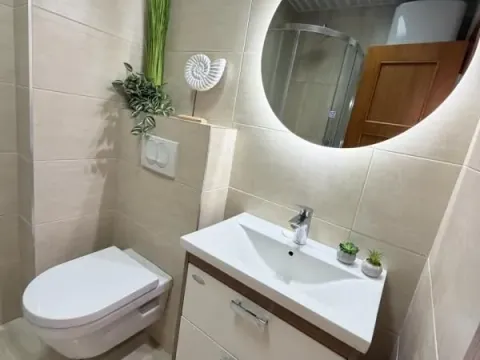 Prodaja, jednosoban stan, 33m², Petrovac, Budva - image 8