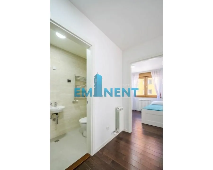 Izdavanje, trosoban stan, 60m², Novi Beograd Blok 67, Novi Beograd Sve Podlokacije