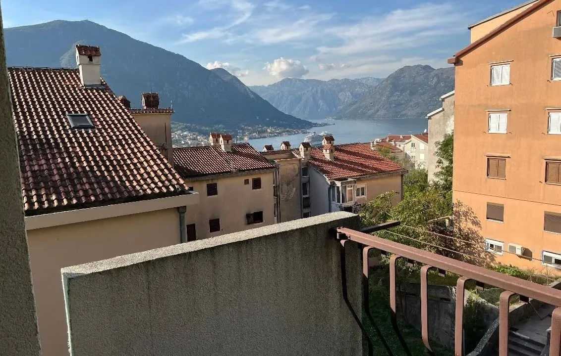 Prodaja, stan, 37m², Kotor, Crna Gora