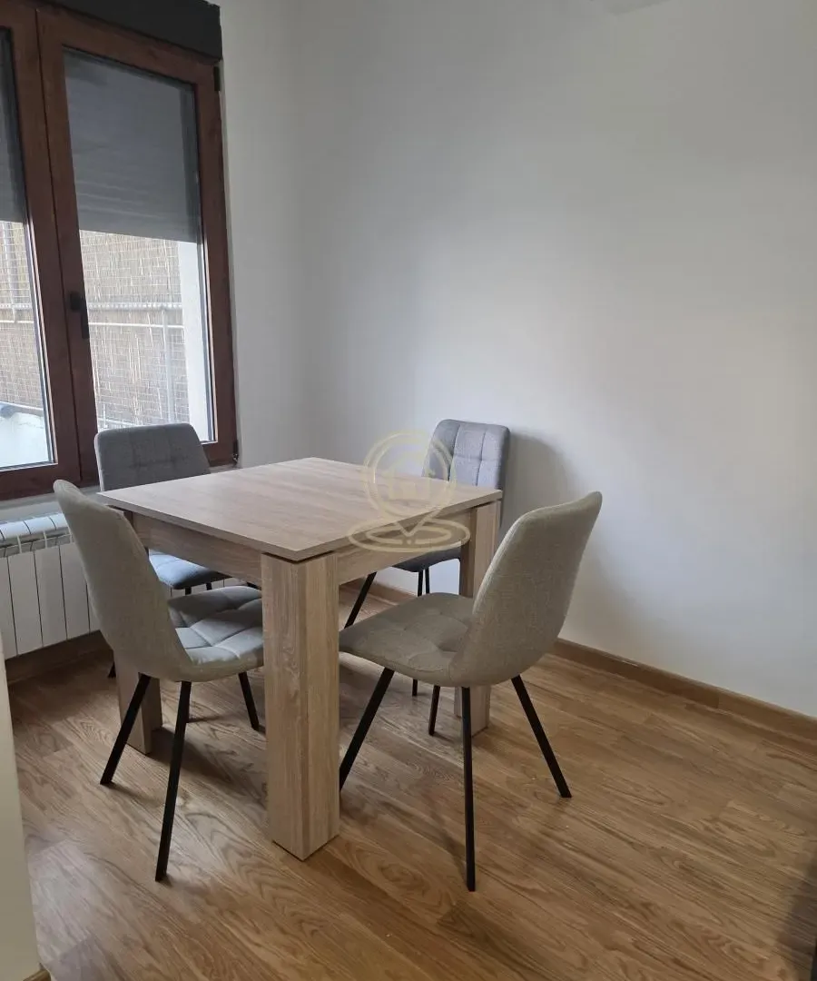 Prodaja, jednosoban stan, 39m², Medijana, Niš