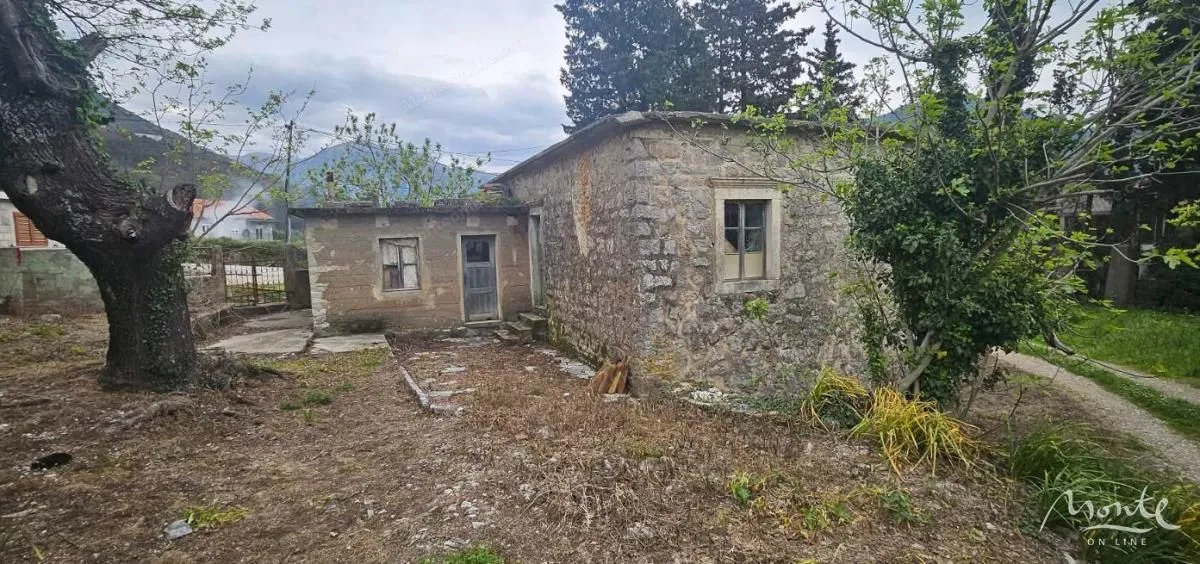 Sale, house, 107m², Kamenari, Herceg Novi