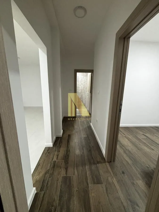 Rent, office space, 65m², Vidovdansko naselje, Novi Sad Sve Podlokacije