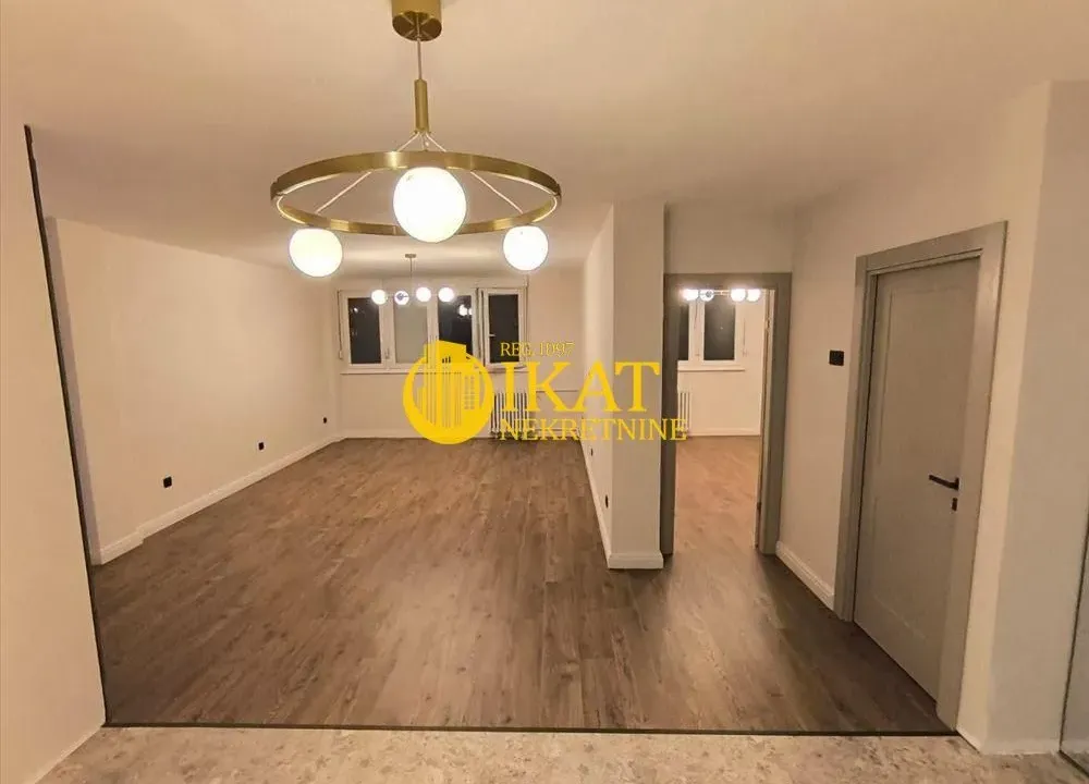 Prodaja, dvosoban stan, 58m², Novi Beograd Blok 2, Novi Beograd Sve Podlokacije