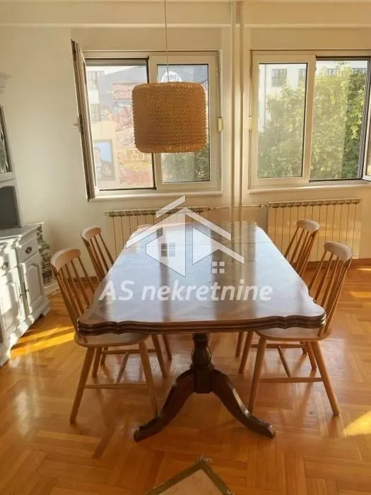 Rent, two bedroom apartment, 54m², Stari Grad, Beograd